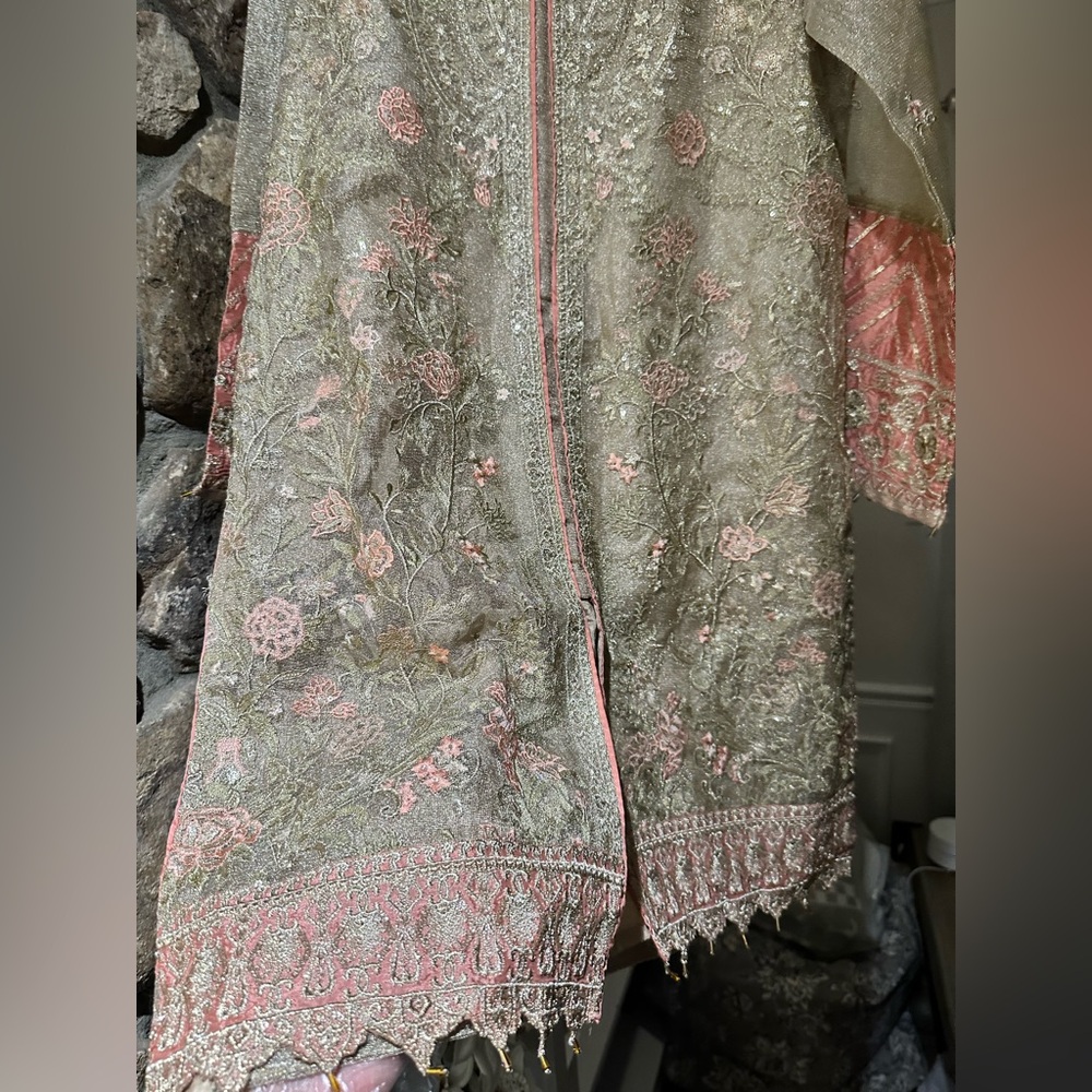 Pakistani Sapphire Embellished Organza Kurta in Sage & Petal - Size S - Picture 6 of 10